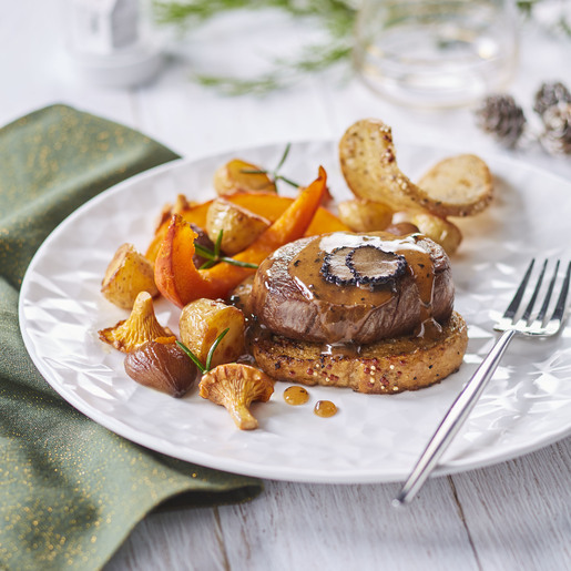 Filetto di manzo con verdure e pane perso